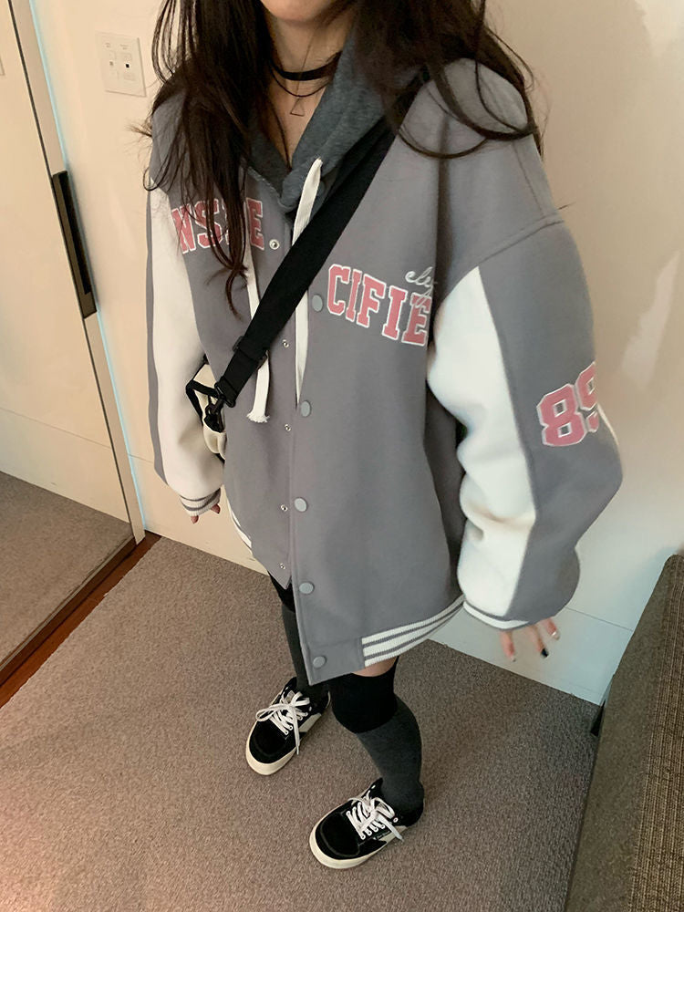 Wattierte Collegejacke im Vintage-Stil mit Logo-Stickerei
