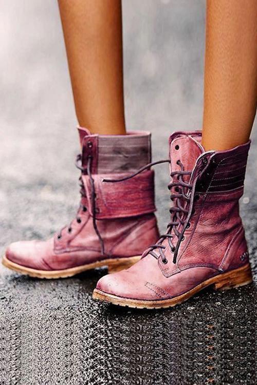 Martin-Stiefel mit Schnürung
