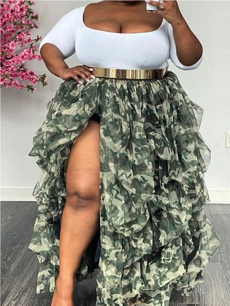 Tüllrock mit hoher Taille und Schlitz