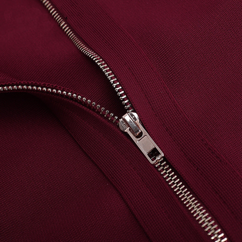 Midikleid mit Wickeldesign und Trägern in Weiß