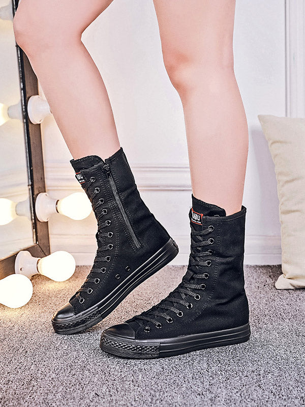Schnürstiefel aus Segeltuch