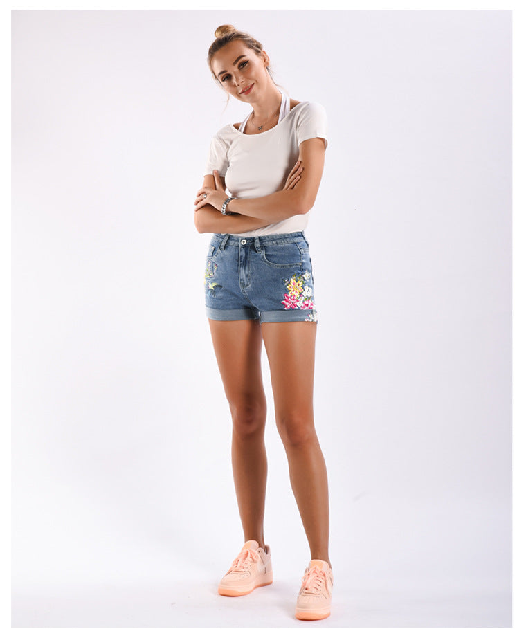 Jeansshorts mit Vintage-Blumendruck