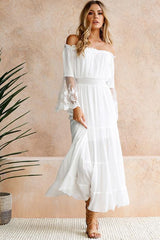Bodenlanges, plissiertes, schulterfreies Damenkleid mit Dreiviertelärmeln