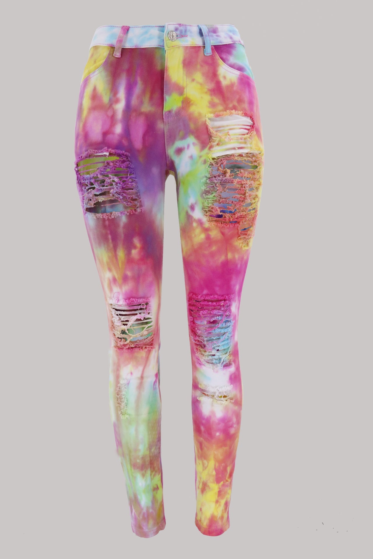 Stay Vibin‘ – Schlagjeans mit Batikmuster – Mehrfarbig