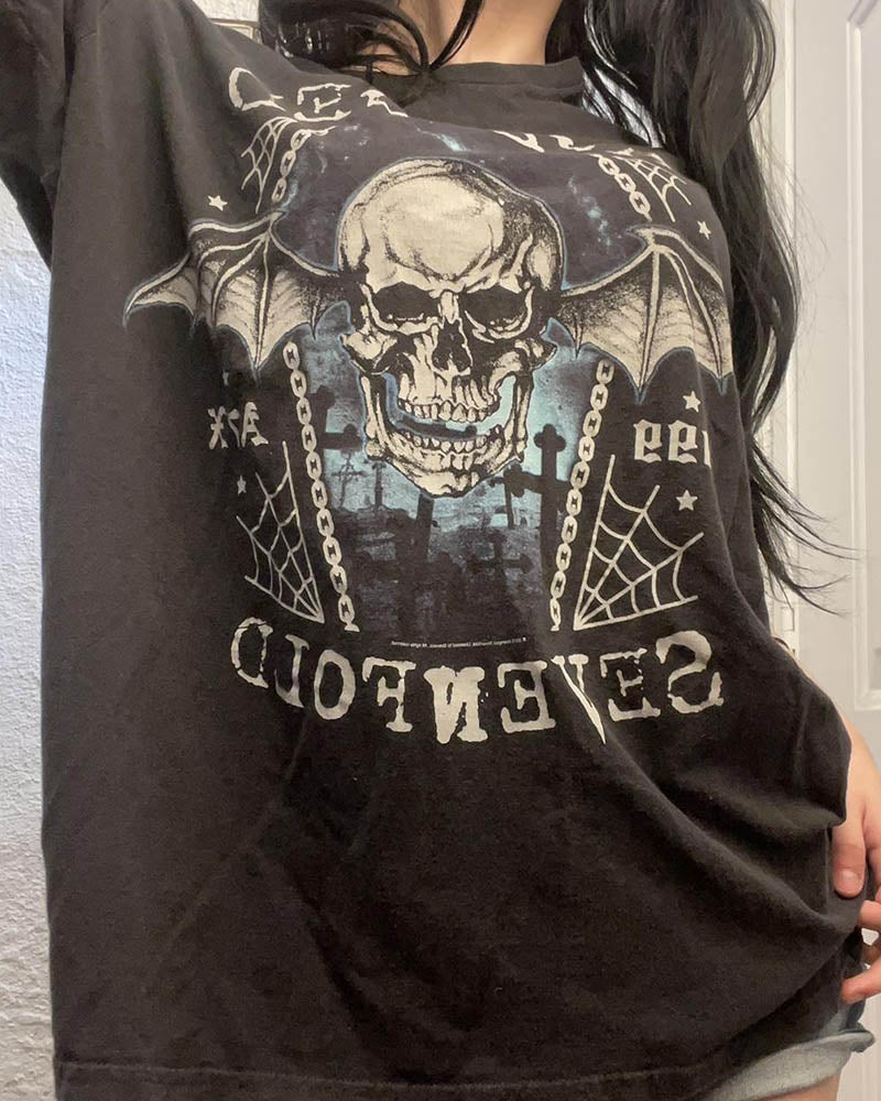 Umbriel – Oversize-T-Shirt mit Grunge-Grafik im Totenkopf-Stil