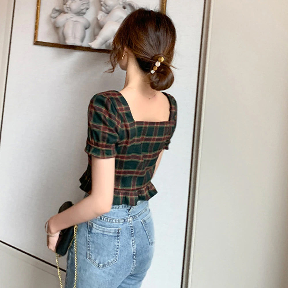Karierte Bluse mit Puffärmeln und quadratischem Ausschnitt
