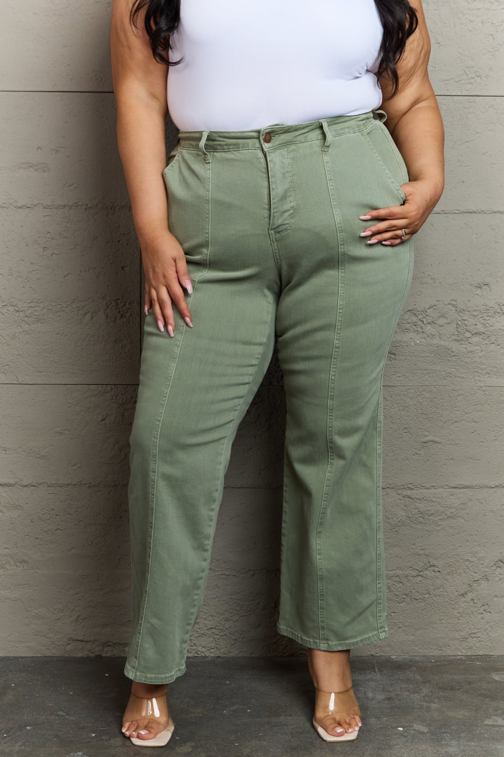Judy Blue – Alice – Jeans in voller Größe mit hoher Taille und gerader Passform in Vordernaht