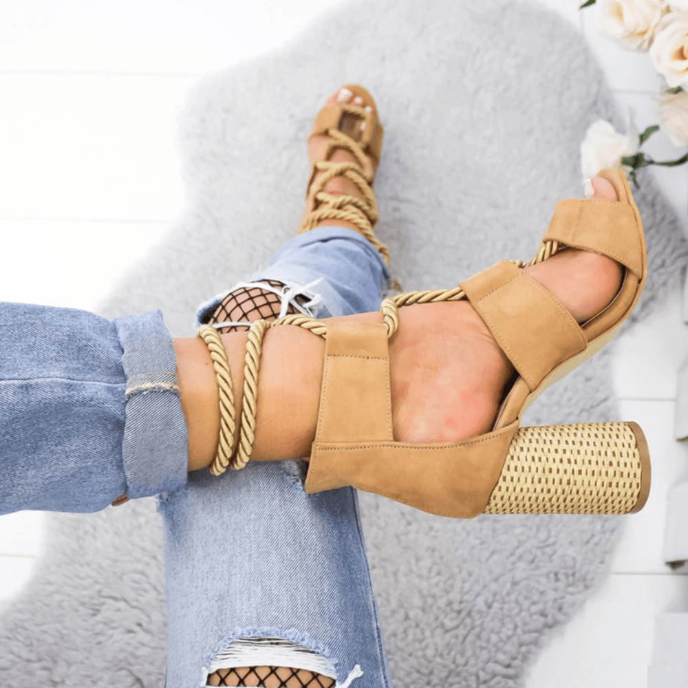 Sun Charming – Gladiator-Sandalen zum Schnüren