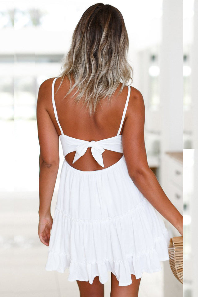 Ärmelloses Neckholderkleid aus Spitze