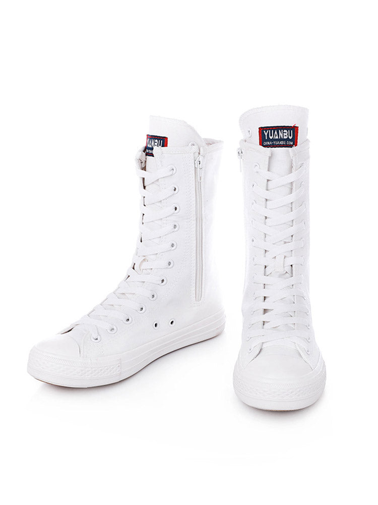 Schnürstiefel aus Segeltuch