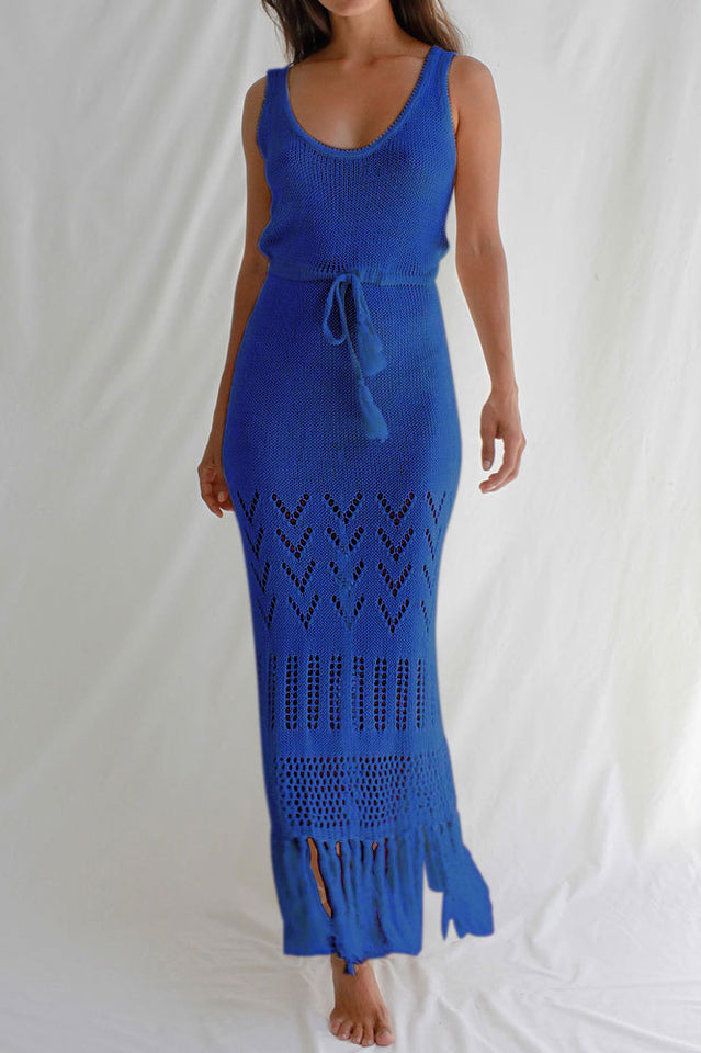 Häkelstrick-Überwurfkleid mit Quastensaum