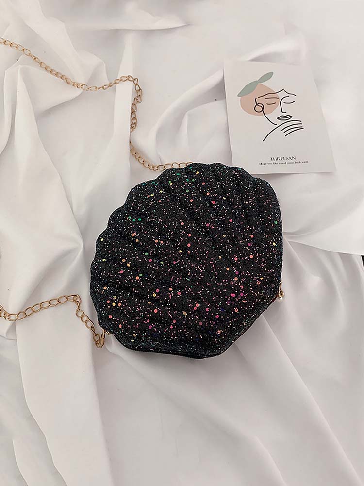 Bolso bandolera con concha brillante