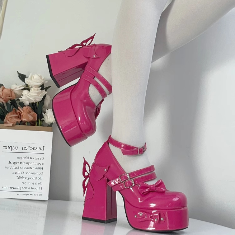 Latform Heels