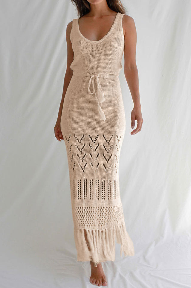 Häkelstrick-Überwurfkleid mit Quastensaum
