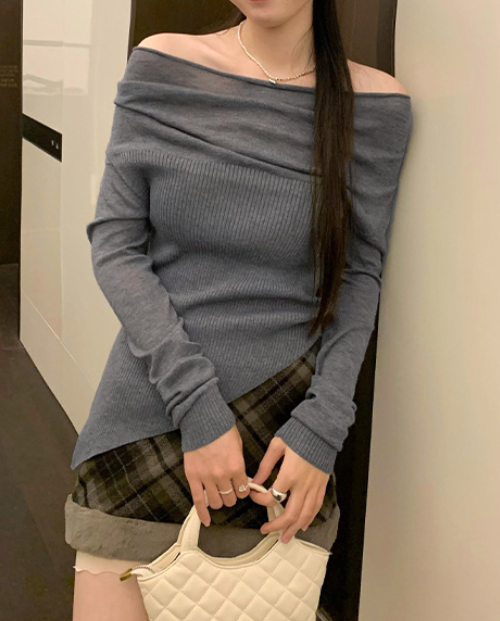 Flute Off-Shoulder Stricktop - Latte