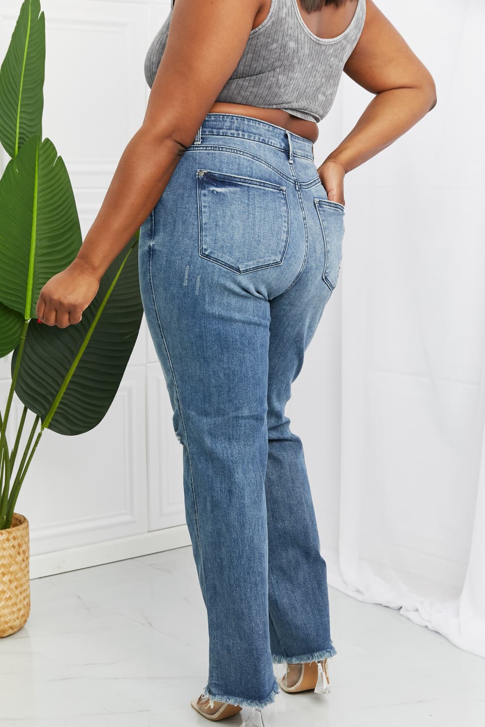 Judy Blue – Becka – Gerade Jeans in voller Größe mit mittelhohem Bund
