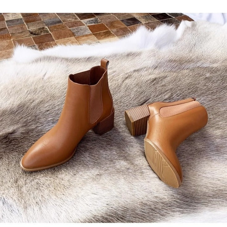 Botines Chelsea de piel de ante con tacón de bloque para mujer