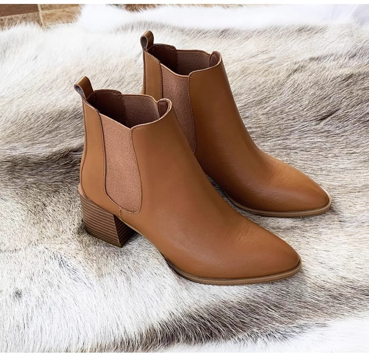 Botines Chelsea de piel de ante con tacón de bloque para mujer