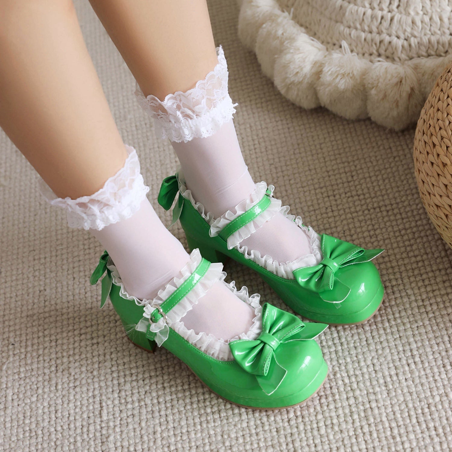 Süße Lolita-Schuhe mit rosa Schleifen und klobigem Absatz
