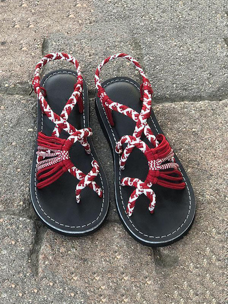 Flache Sandalen aus Bohemien-Seil