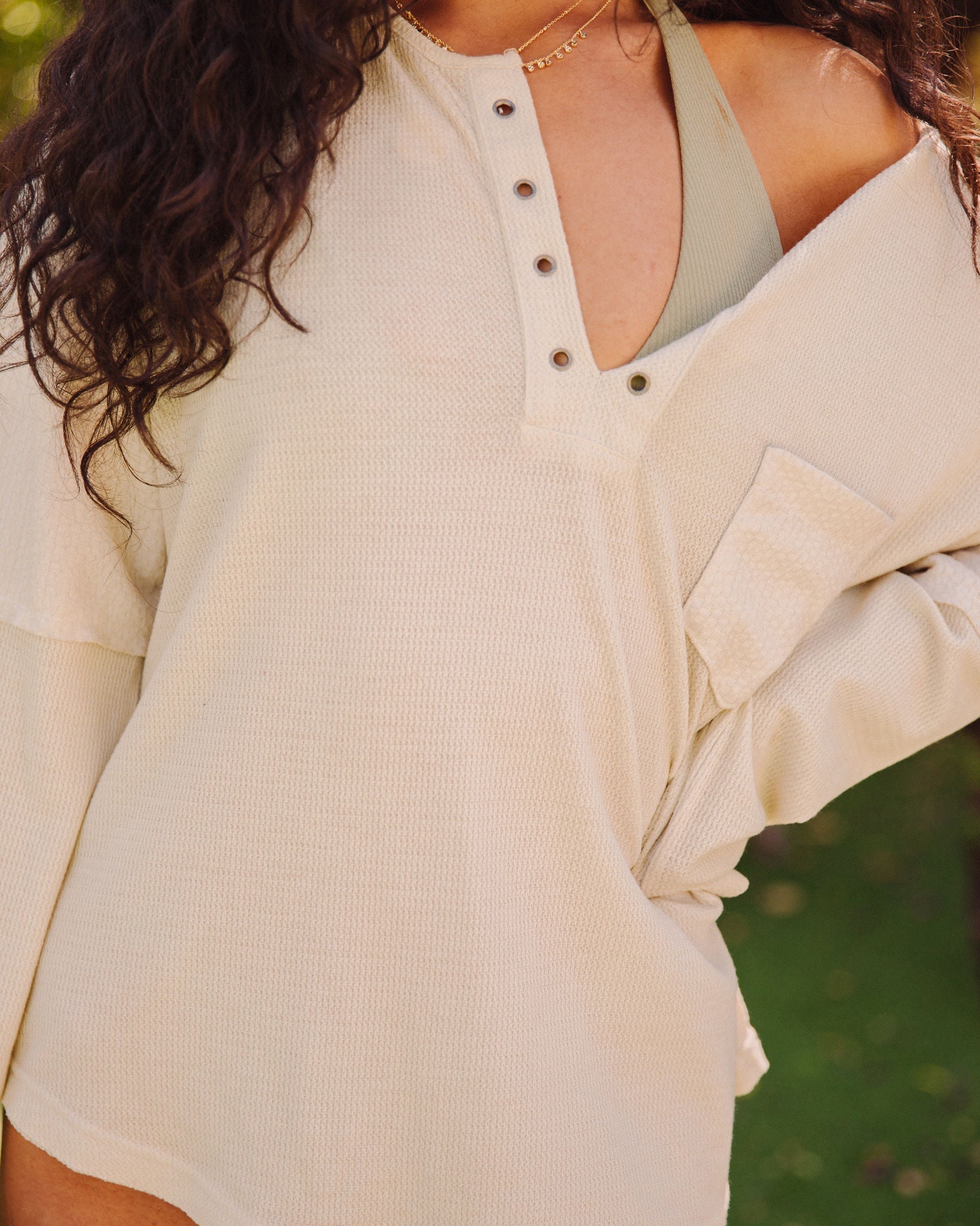 Prism Washed Grommet Top – Geröstete Mandel – ENDGÜLTIGER VERKAUF