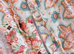 Babydoll-Bluse mit Blumenmuster und V-Ausschnitt