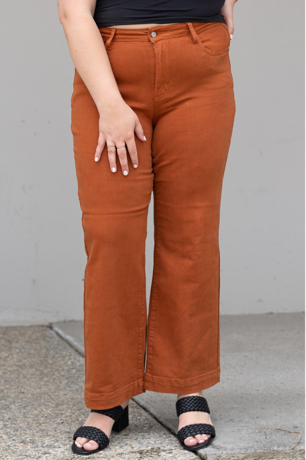Judy Blue – Feeling Special – Jeans mit Taschen in voller Größe