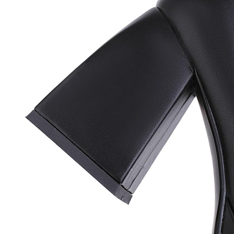 Schmale Winterstiefel