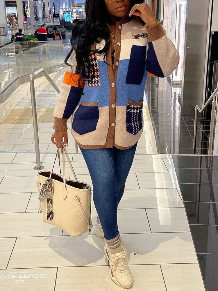 Strickjacke im Retro-Farbblock-Stil
