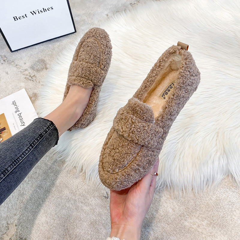 Lindos mocasines planos de piel de cordero cálidos para el invierno