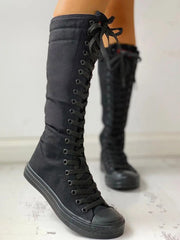 Schnürstiefel aus Segeltuch