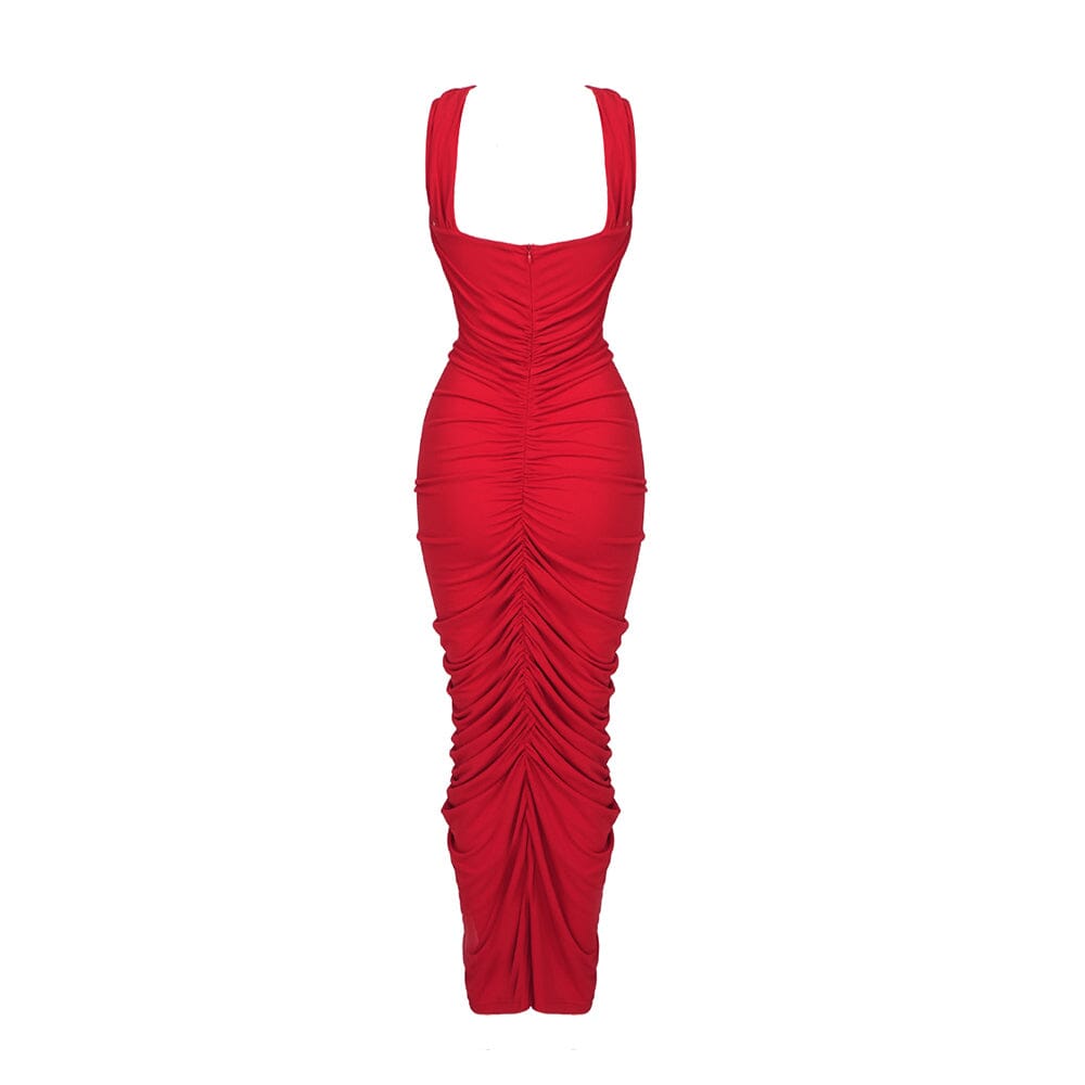 Vestido largo rojo con escote halter y aberturas 