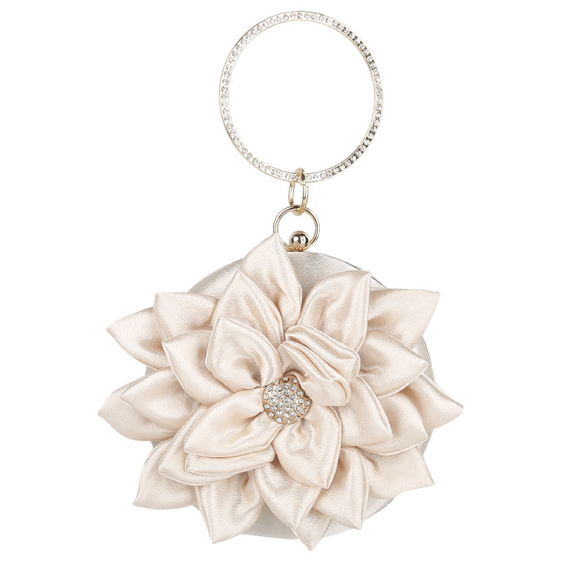 Bolso bandolera con flores rosas y diamantes de imitación