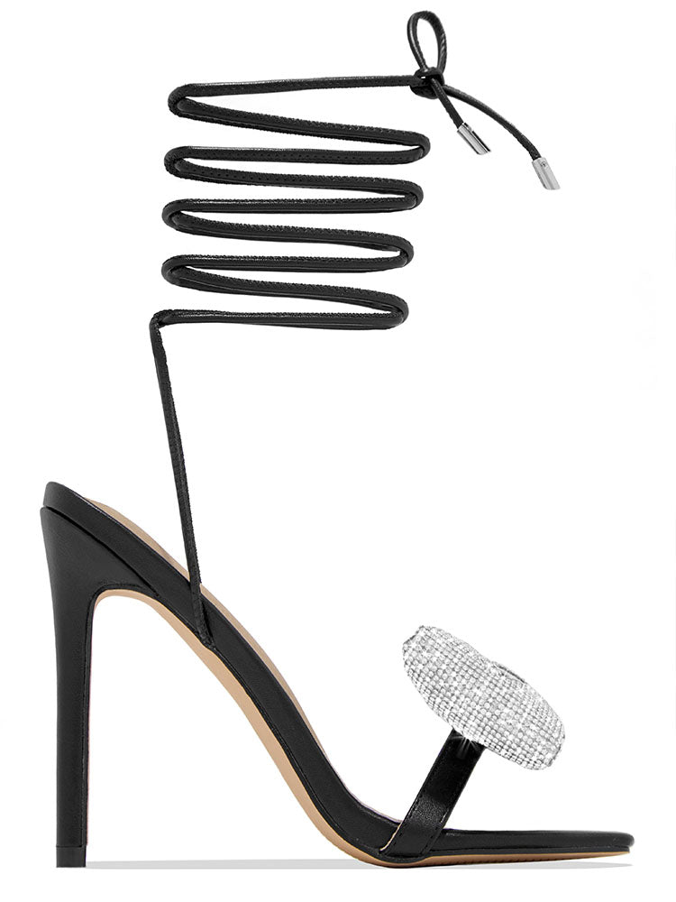 High Heels mit Schleife und Strasssteinen