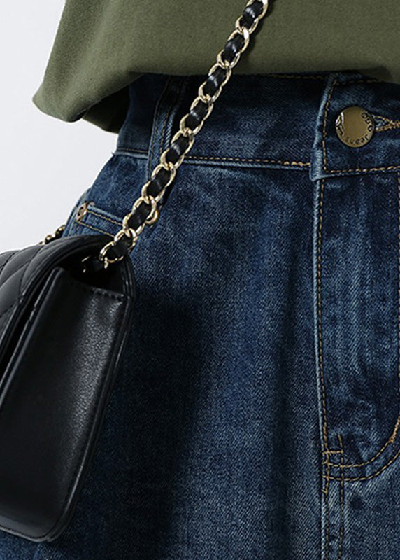 Edle, marineblaue Jeansshorts mit Patchwork-Taschen und hoher Taille und Knopfleiste
