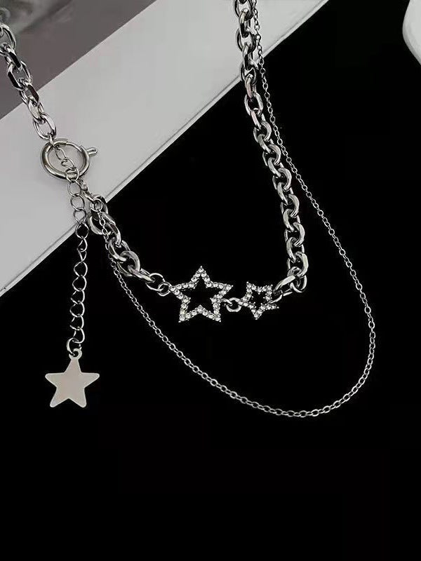 Mehrreihige Halskette mit Strass und Stern Dekor