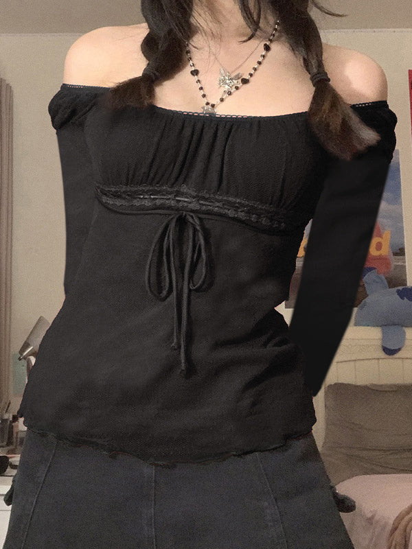 Langärmlige Bluse mit Spitzenbesatz und Bindeband vorne