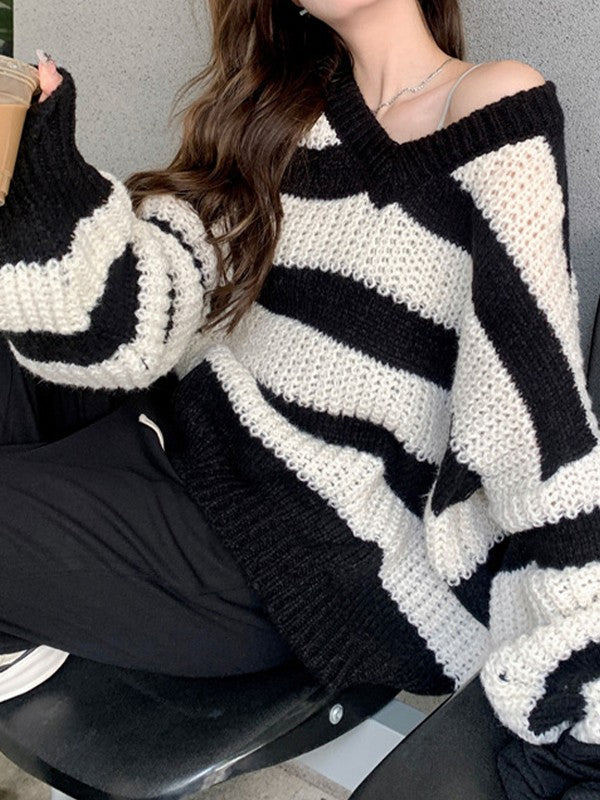Oversize-Pullover mit V-Ausschnitt und Streifen