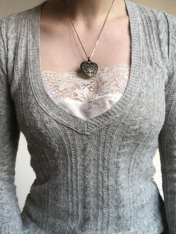 Vintage-Stricktop mit V-Ausschnitt und Zopfmuster