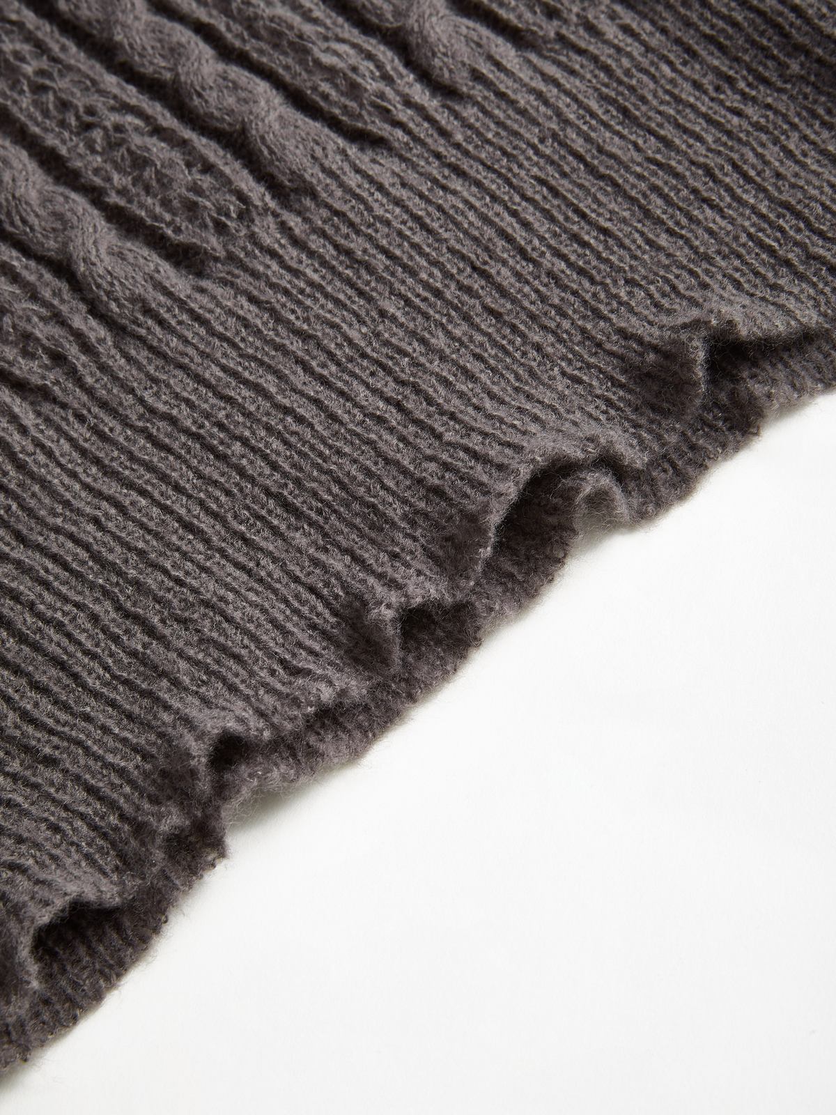 Vintage-Stricktop mit V-Ausschnitt und Zopfmuster