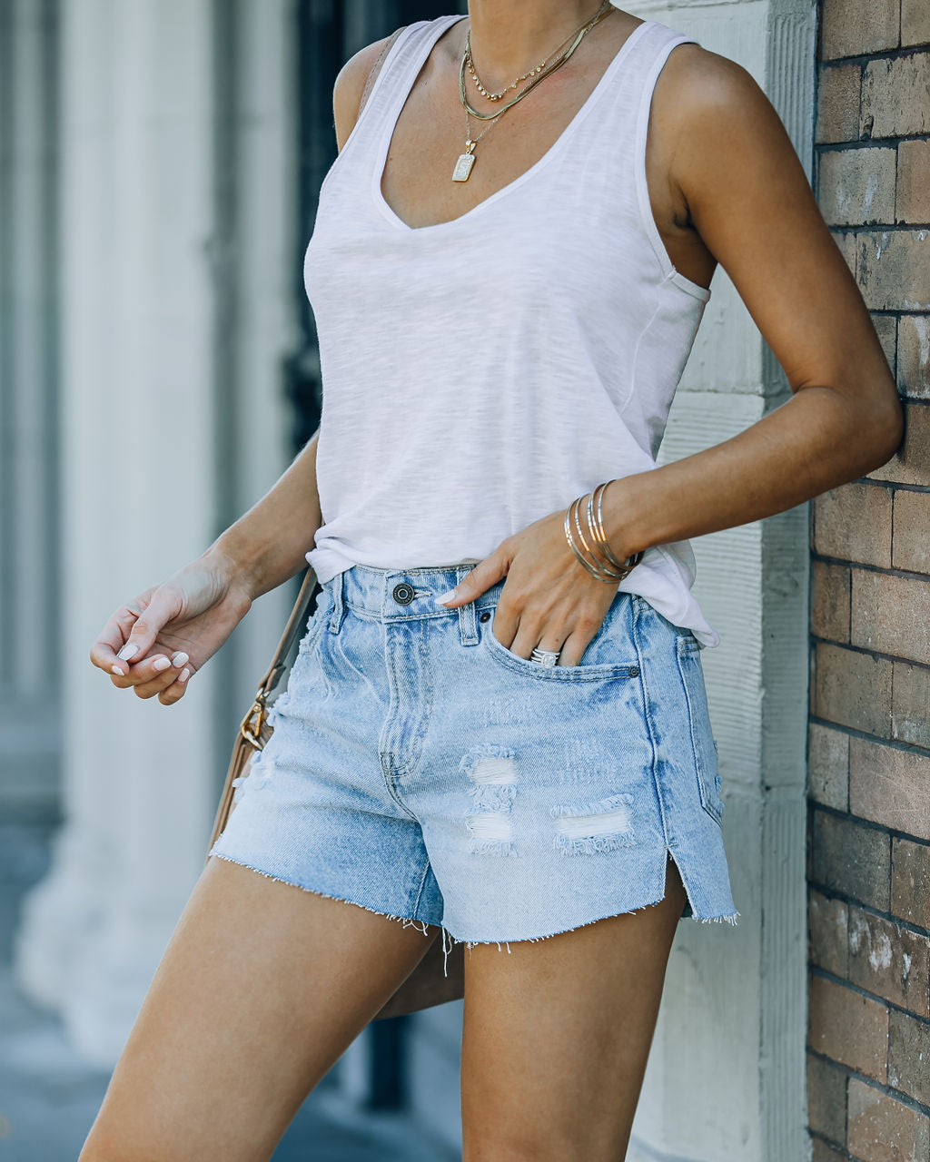 Shiva High Rise Distressed-Jeansshorts