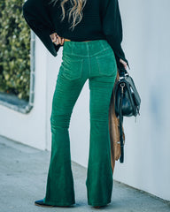 Sophie High Rise Bell Bottom Cordhose - Grün