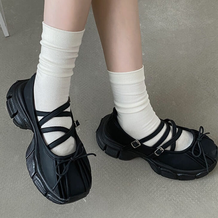 Grunge-Sandalen mit Bubble-Plateau und Schleife vorne