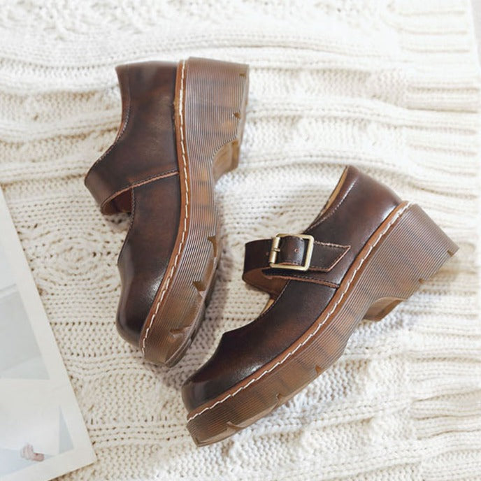 Zapatos Mary Jane de cuero con hebilla vintage