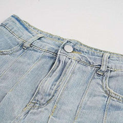 Skaterrock aus gebleichtem Denim