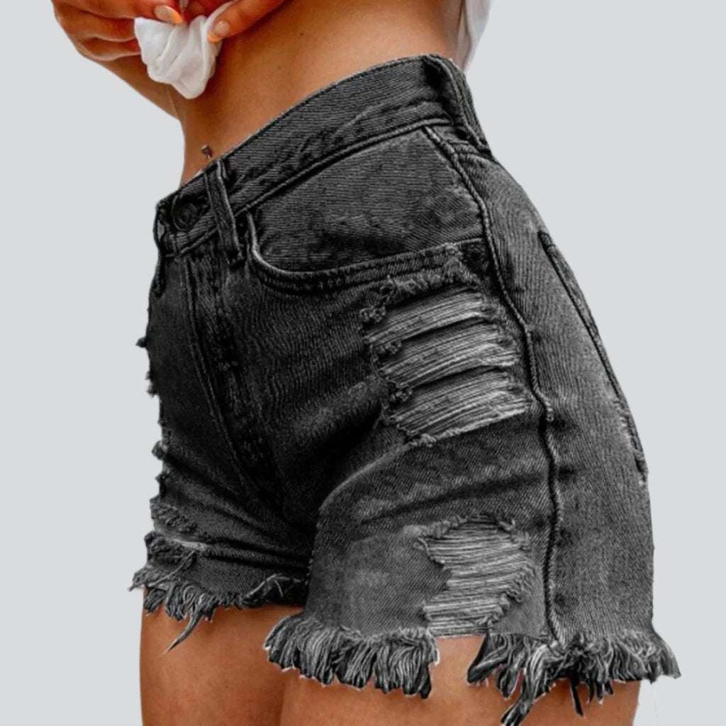 Jeansshorts mit Print auf der Gesäßtasche