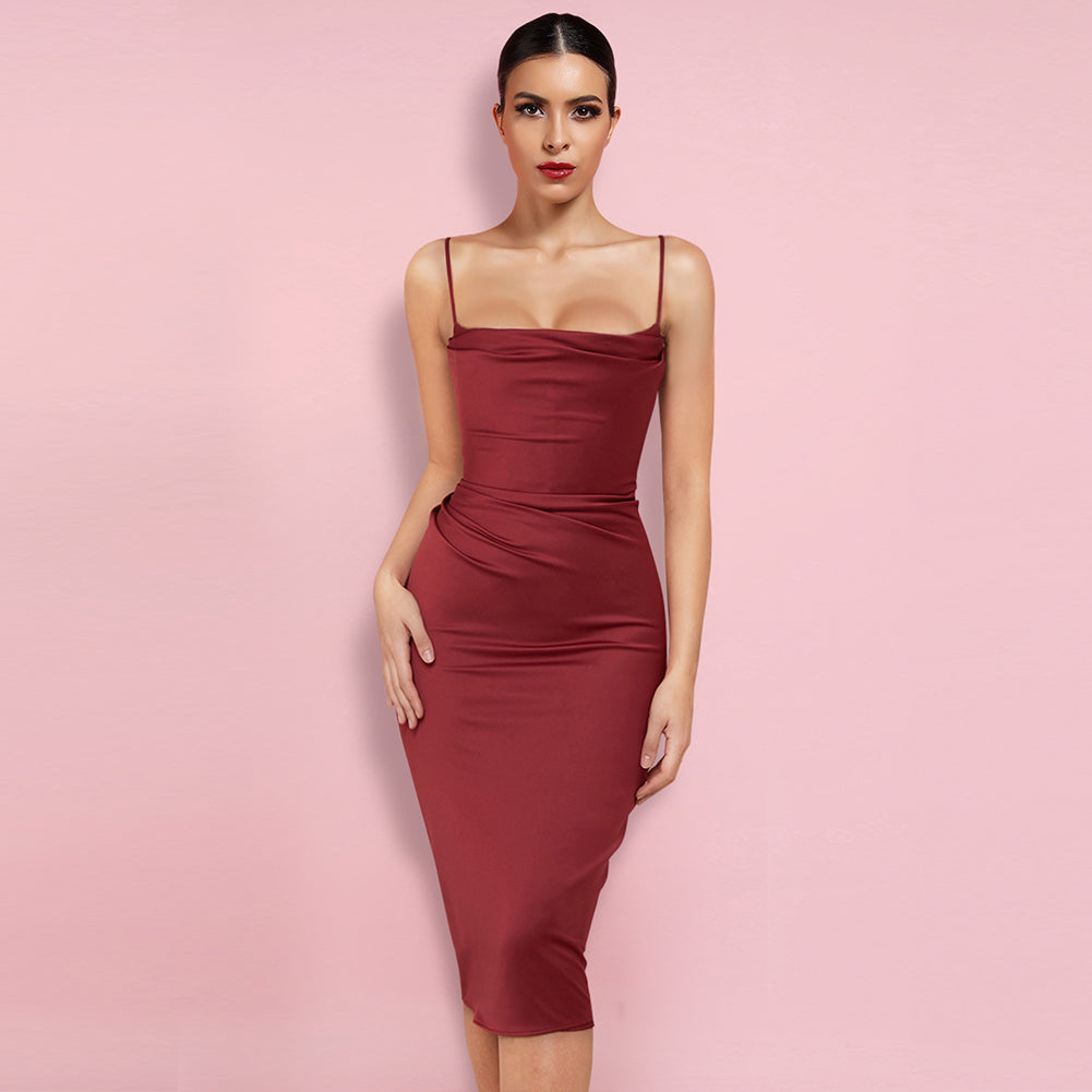 Ärmelloses, schlichtes, figurbetontes Overknee-Kleid mit Trägern