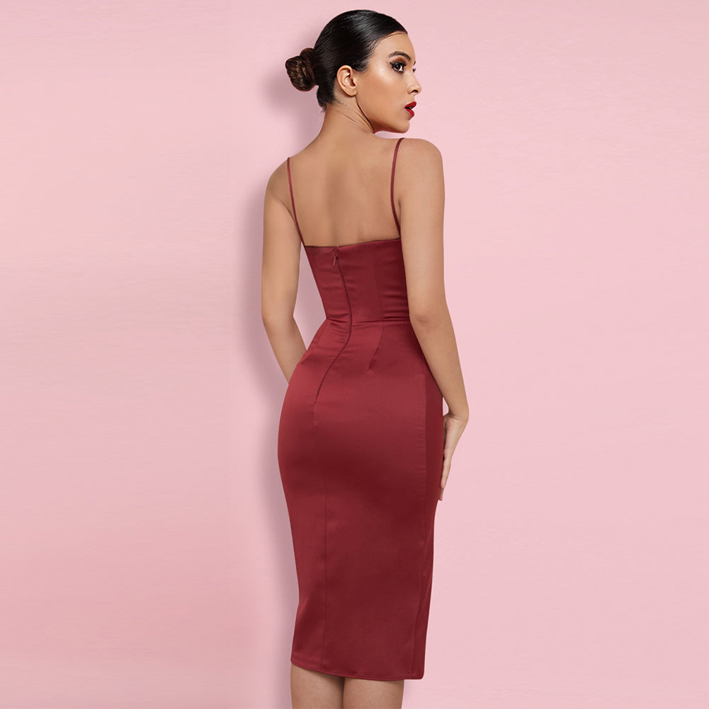 Ärmelloses, schlichtes, figurbetontes Overknee-Kleid mit Trägern