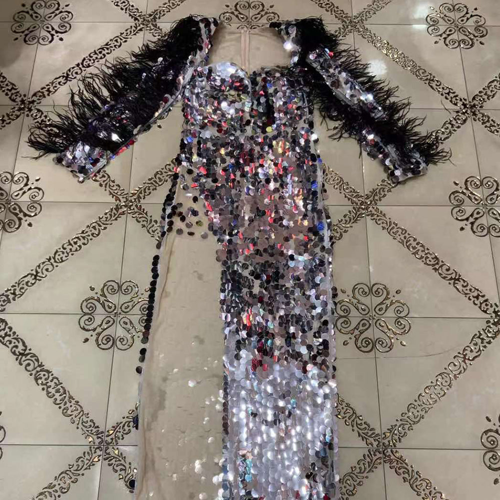 Maxi-Bodycon-Kleid mit eckigem Kragen, langen Ärmeln und Pailletten