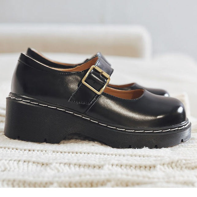Zapatos Mary Jane de cuero con hebilla vintage